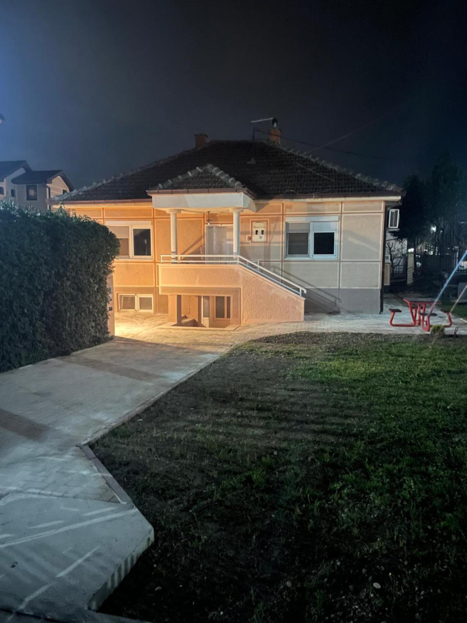 Villa Number 6 Skopje Exterior foto