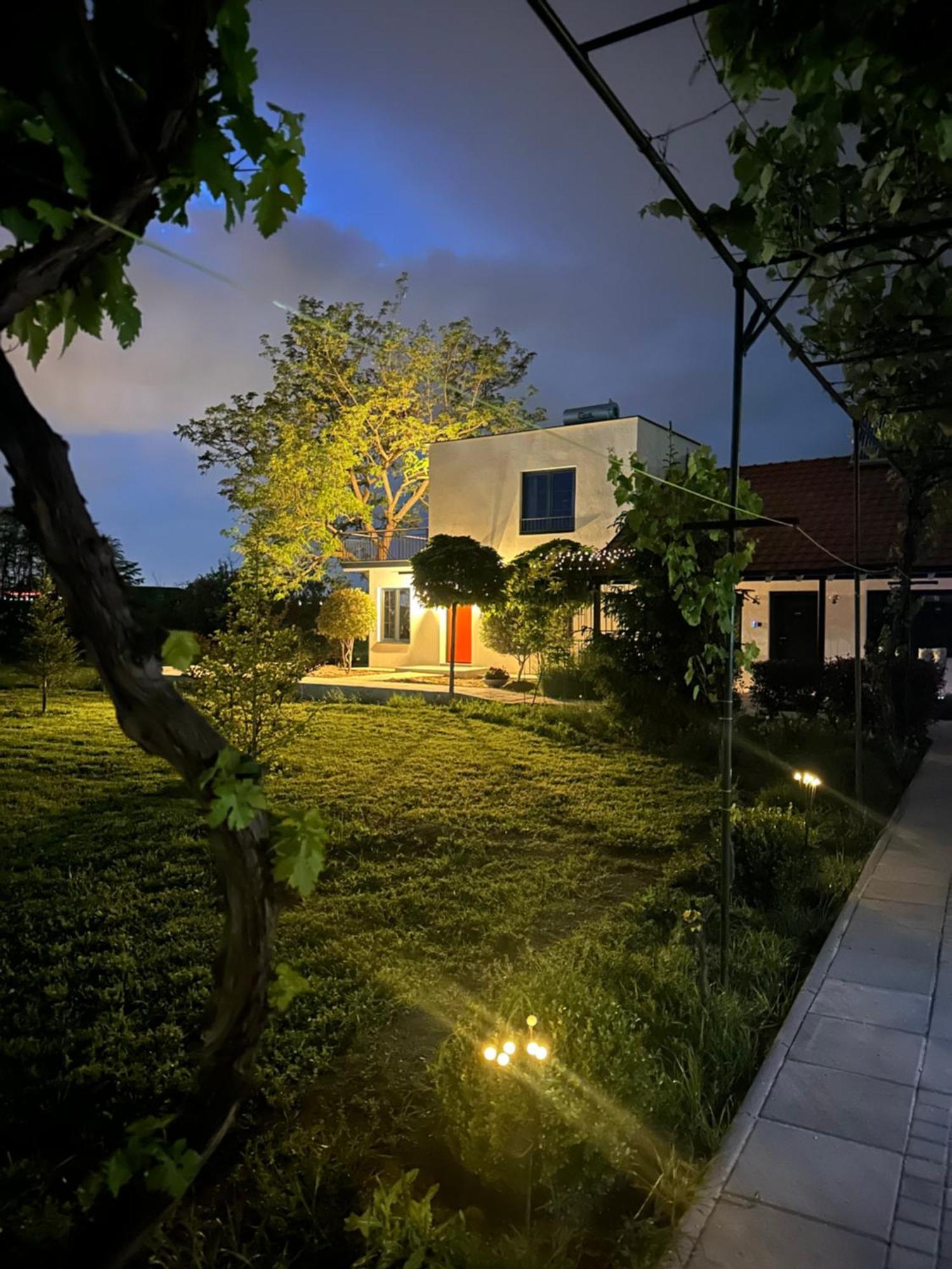 Villa Number 6 Skopje Exterior foto